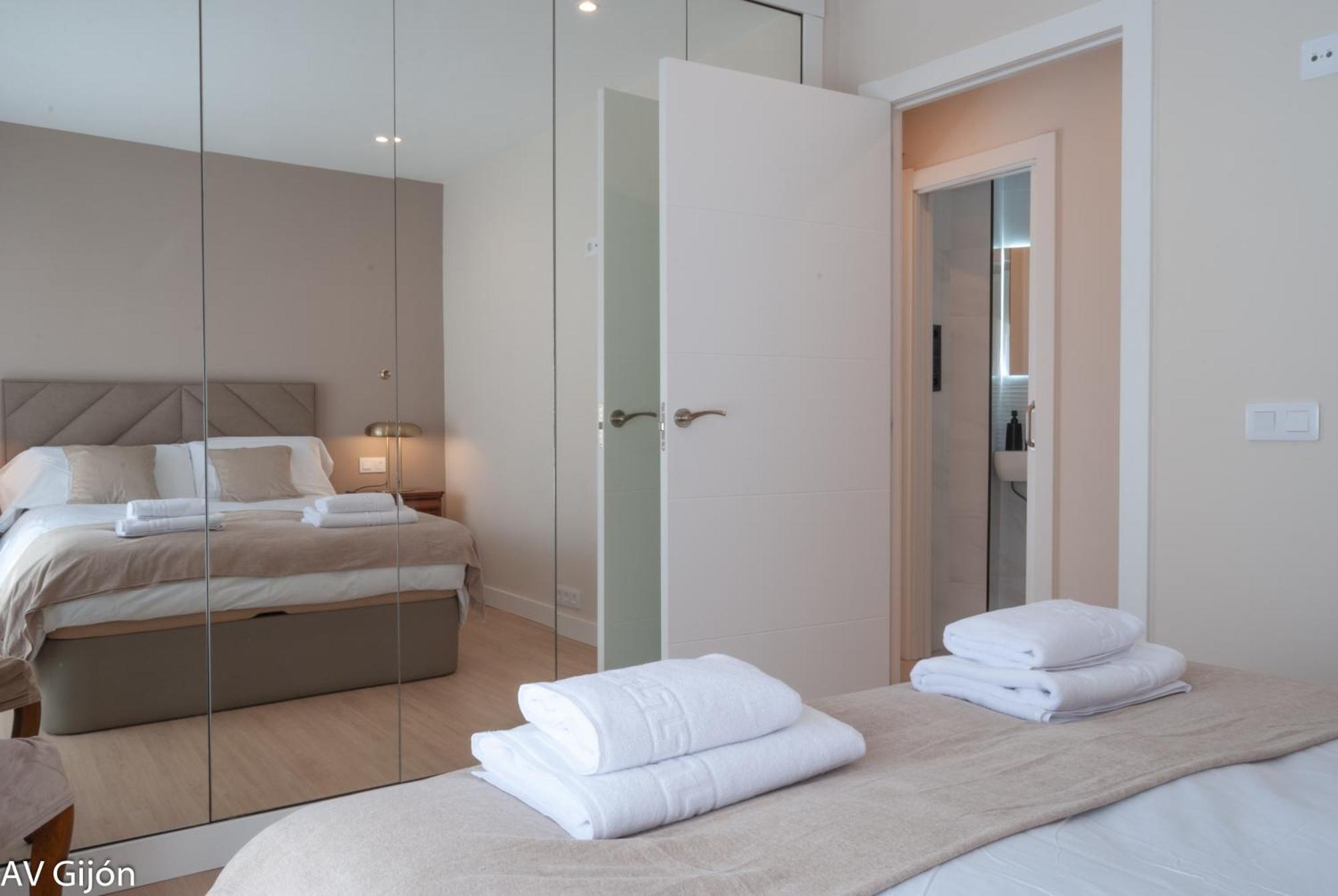 Av Costa One Apartment Gijon Exterior photo